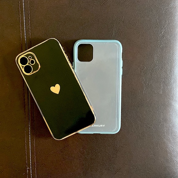 Selling 2 iPhone 11 phone cases brand new - Picture 1 of 1